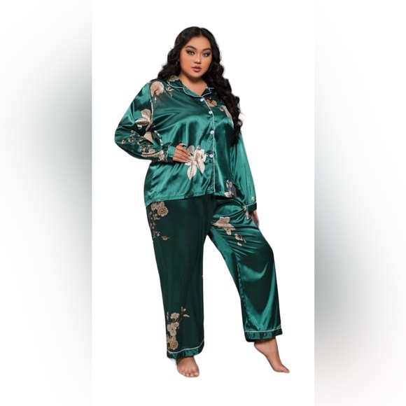 Green Floral Satin PJ Pant set (NWOT) - Picture 3 of 4